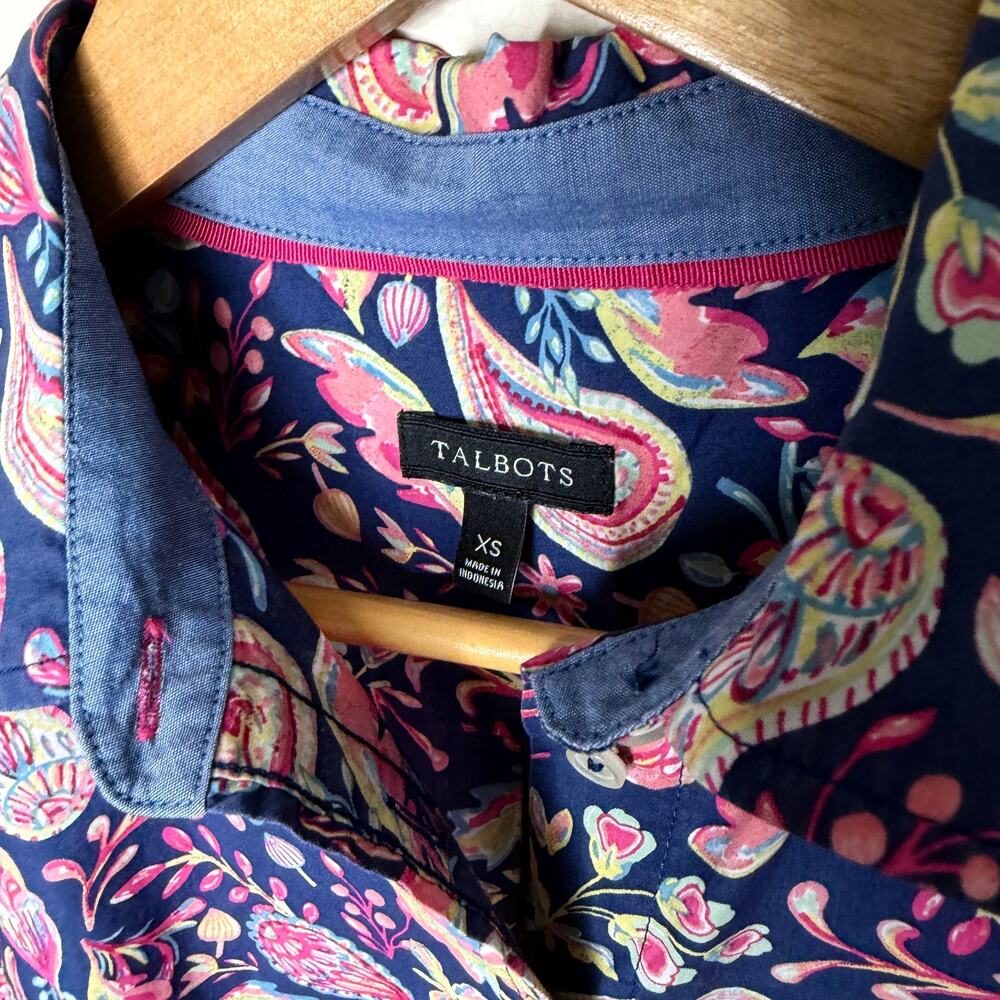Talbots Navy Paisley 100% Cotton Button Up XS - Picture 4 of 8